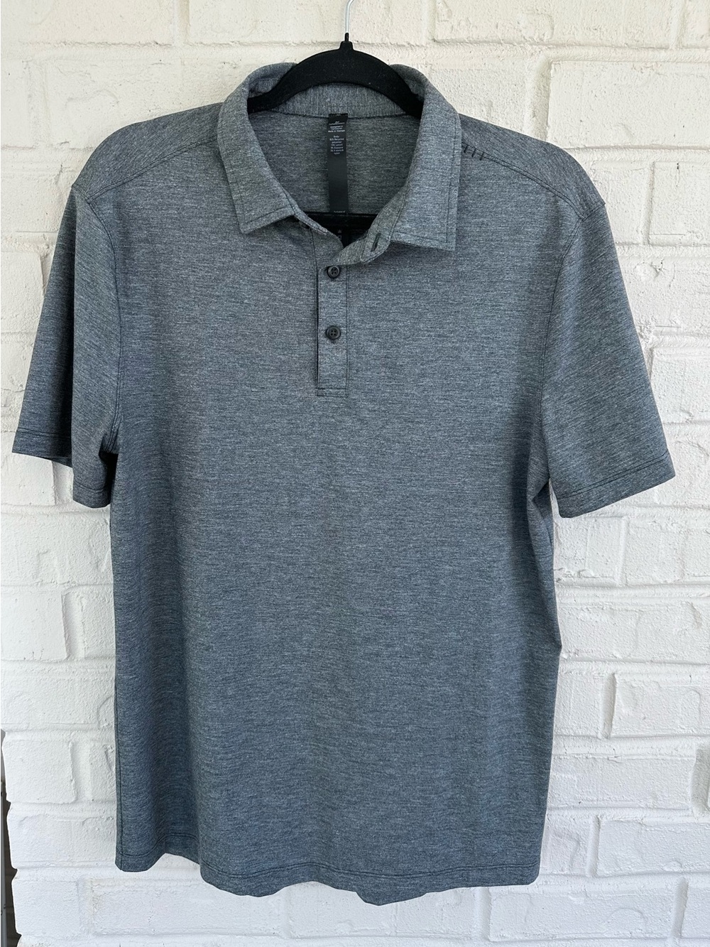 Lululemon Evolution Polo Shirt Size Medium Heathered Gray‎ Short Sleeve